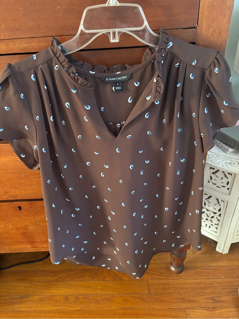 41 Hawthorn Brown Short-Sleeve Ruffle V-Neck Blouse with Blue Dot Print